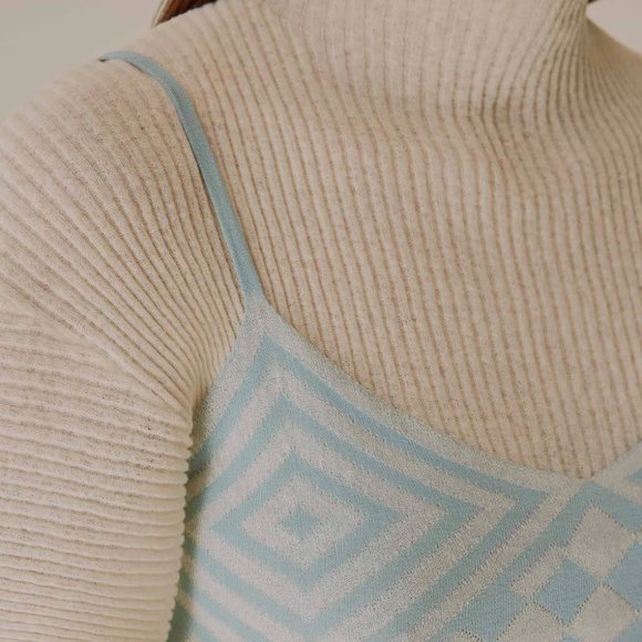 Cropped Knit Bralette Top Light Blue - Picture 2 of 4